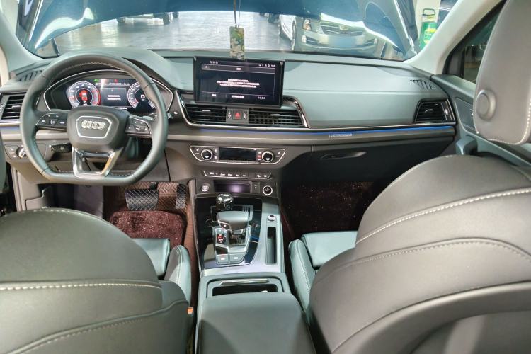 Used Audi Q5L 2022 Updated 40T Luxury Dynamic Edition Center Console