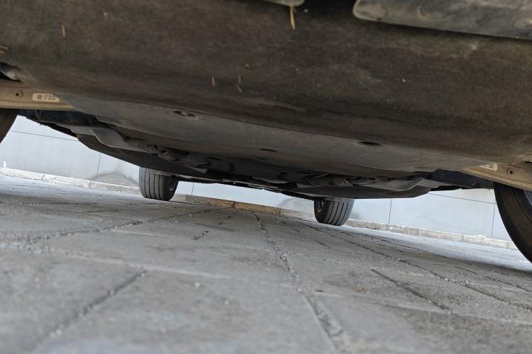 Used Audi Q5L 2022 40T Fashionable and Dynamic Model Chassis Front