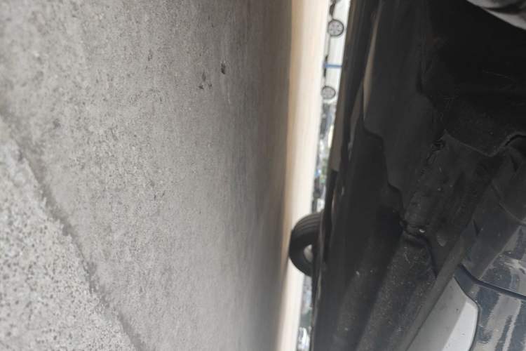 Used Audi Q5L 2022 40T Fashionable and Dynamic Model Chassis Front Left
