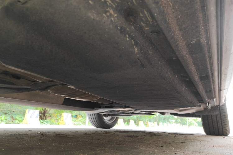 Used Audi Q5L 2022 40T Luxury Dynamic Model Chassis Front Left