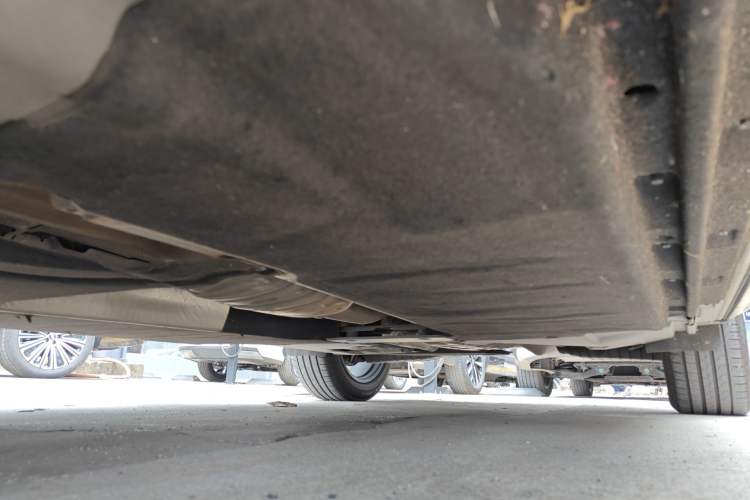 Used Audi Q5L 2022 40T Fashionable and Dynamic Model Chassis Front Left