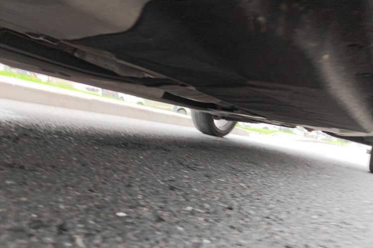 Used Audi Q5L 2022 40T Luxury Dynamic Model Chassis Front Left