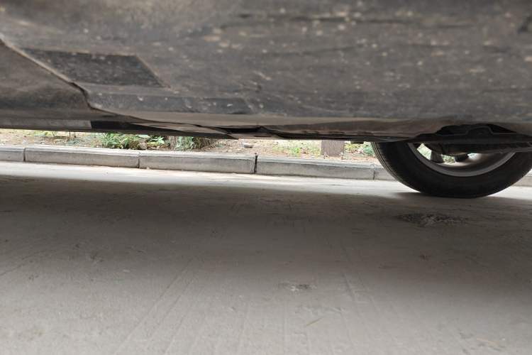 Used Audi Q5L 2022 40T Luxury Dynamic Model Chassis Front Right