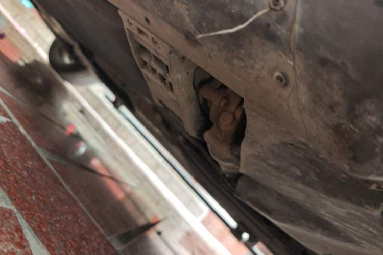 Used Audi Q5L 2022 40T Fashionable and Dynamic Model Chassis Front Right