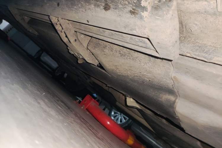 Used Audi Q5L 2022 40T Fashionable and Dynamic Model Chassis Front Right