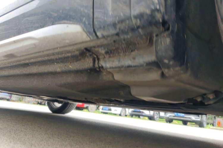 Used Audi Q5L 2022 40T Luxury Dynamic Model Chassis Front Right