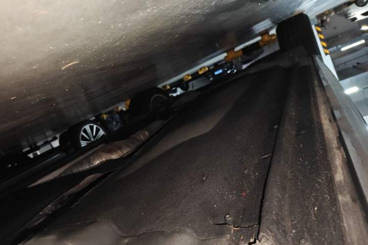 Used Audi Q5L 2022 40T Luxury Dynamic Model Chassis Front Right