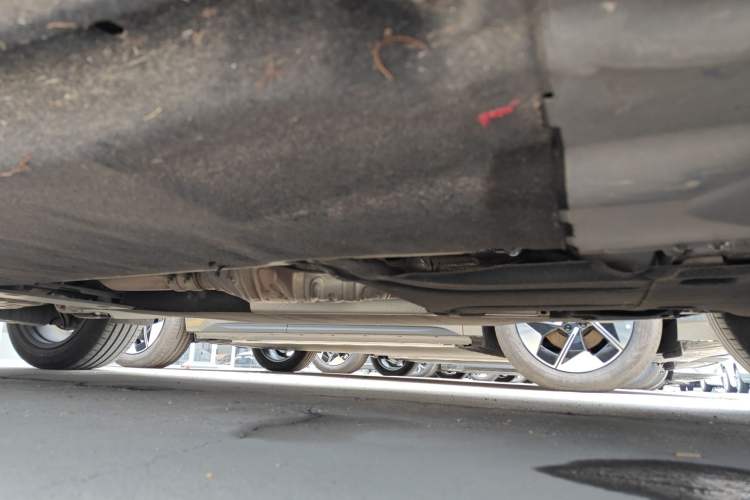 Used Audi Q5L 2022 40T Fashionable and Dynamic Model Chassis Front Right