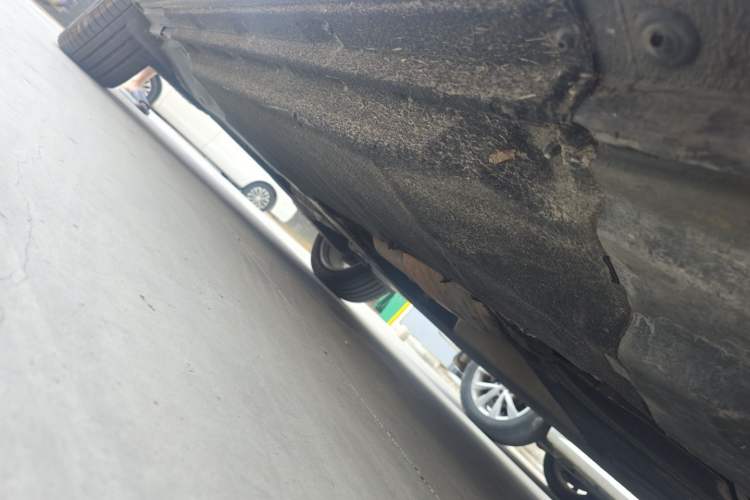 Used Audi Q5L 2022 45T Luxury Dynamic Model Chassis Front Right