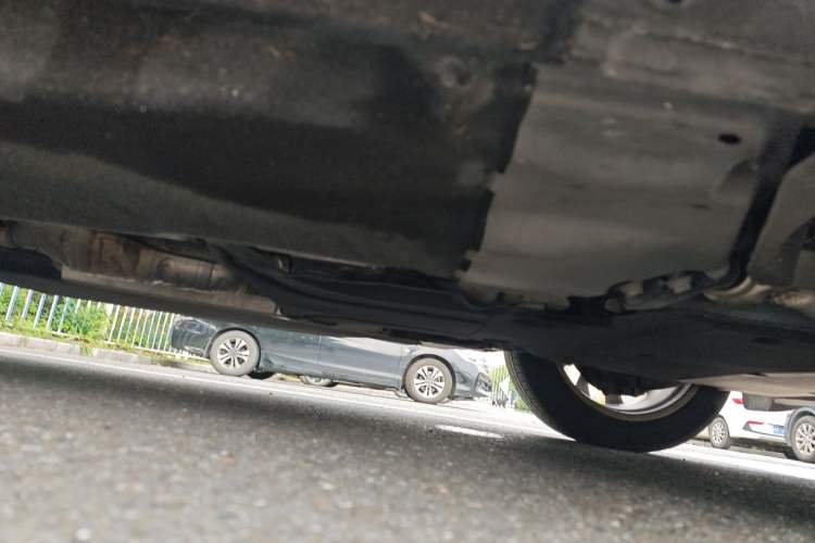 Used Audi Q5L 2022 40T Luxury Dynamic Model Chassis Front Right
