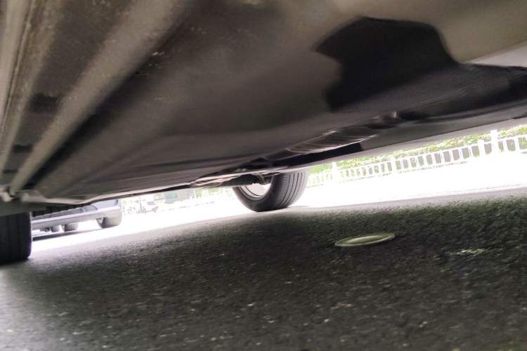 Used Audi Q5L 2022 45T Luxury Dynamic Model Chassis Front Right
