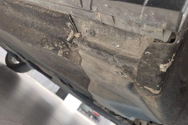 Used Audi Q5L 2022 Updated 45T Luxury Dynamic Version Chassis Front Right