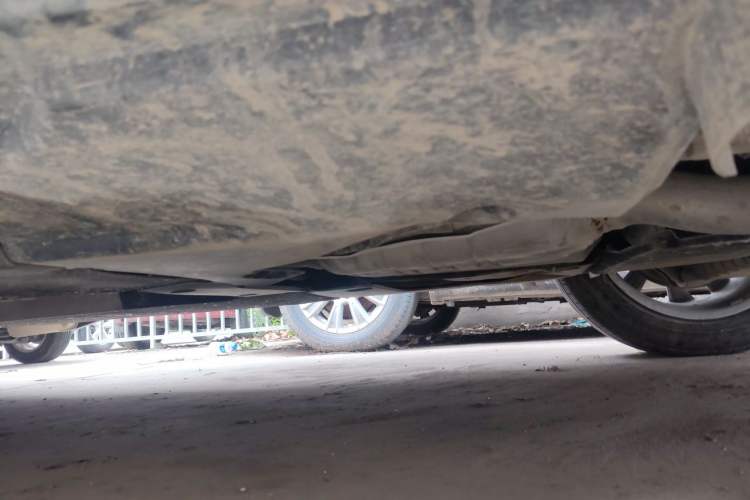 Used Audi Q5L 2022 40T Fashionable and Dynamic Model Chassis Rear Left