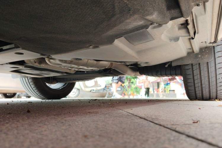 Used Audi Q5L 2022 40T Fashionable and Dynamic Model Chassis Rear Left