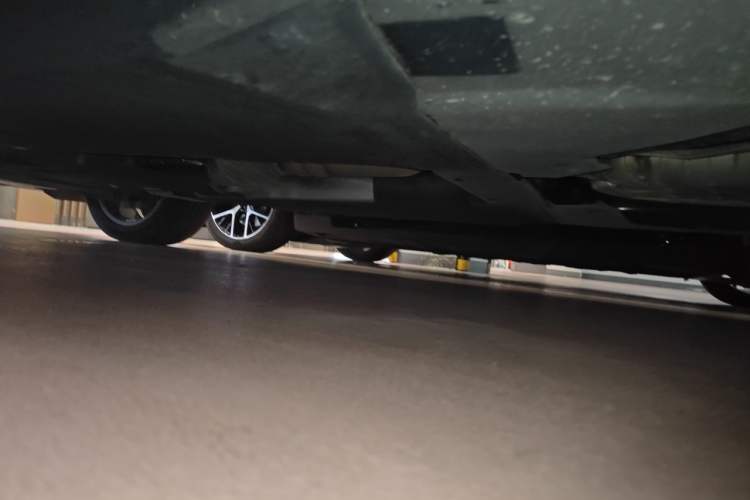 Used Audi Q5L 2022 45T Luxury Dynamic Model Chassis Rear Left