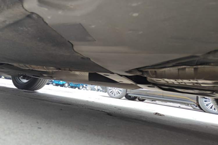 Used Audi Q5L 2022 40T Fashionable and Dynamic Model Chassis Rear Left