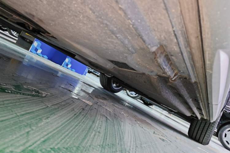 Used Audi Q5L 2022 40T Luxury Dynamic Model Chassis Rear Right