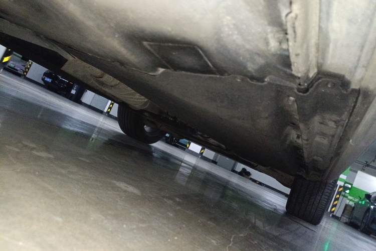 Used Audi Q5L 2022 40T Fashionable and Dynamic Model Chassis Rear Right