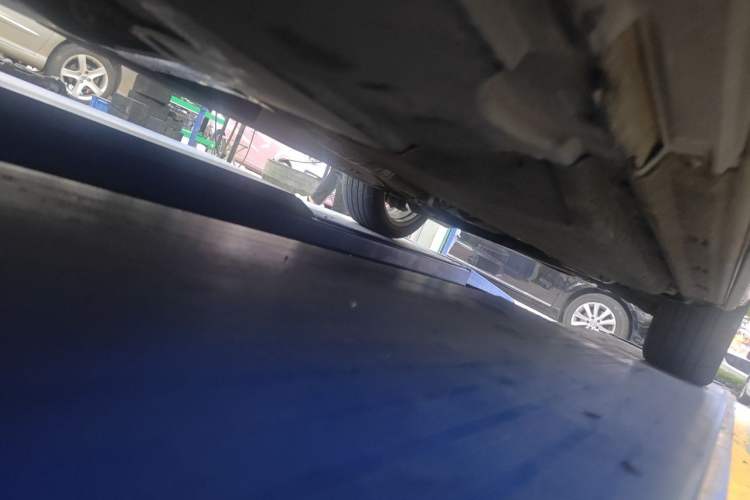 Used Audi Q5L 2022 40T Fashionable and Elegant Model Chassis Rear Right