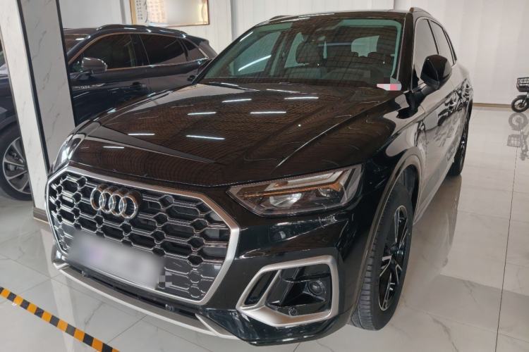 Used Audi Q5L 2022 40T Fashionable and Dynamic Model Guazi used car, China used car export, Used car for sale, Used  cars, Cheapest cars for sale