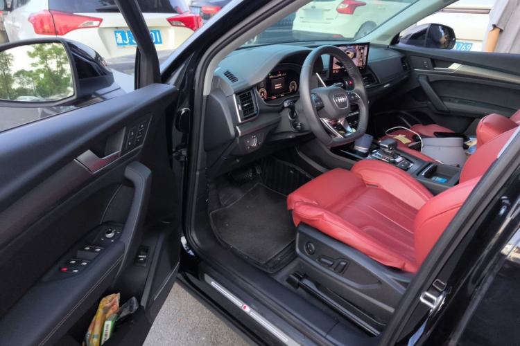 Used Audi Q5L 2022 Updated 45T Luxury Dynamic Version Driver Seat