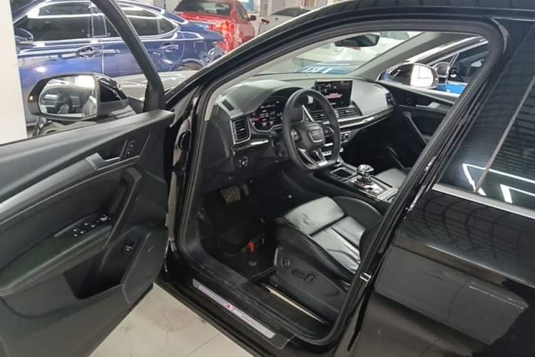 Used Audi Q5L 2022 40T Luxury Dynamic Model Driver Seat