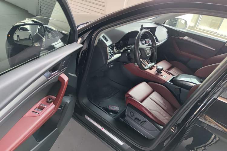 Used Audi Q5L 2022 Updated 40T Luxury Dynamic Edition Driver Seat
