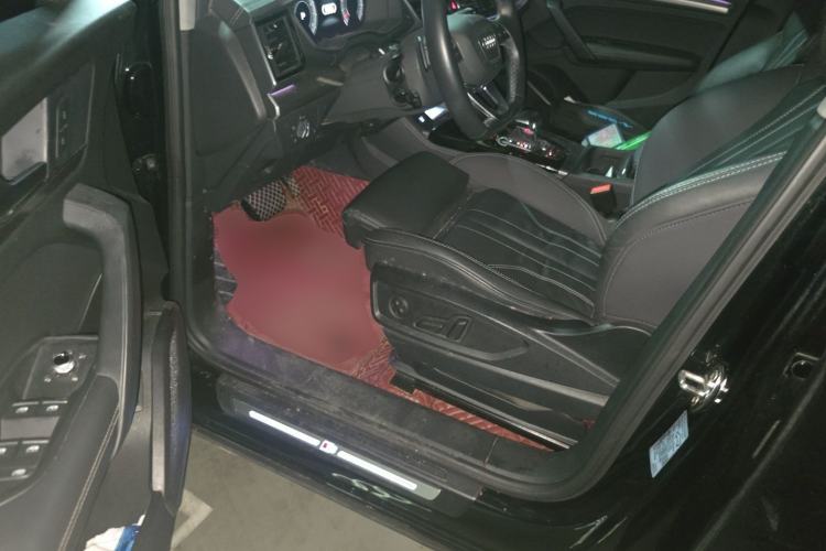 Used Audi Q5L 2022 Updated 40T Luxury Dynamic Edition Driver Seat
