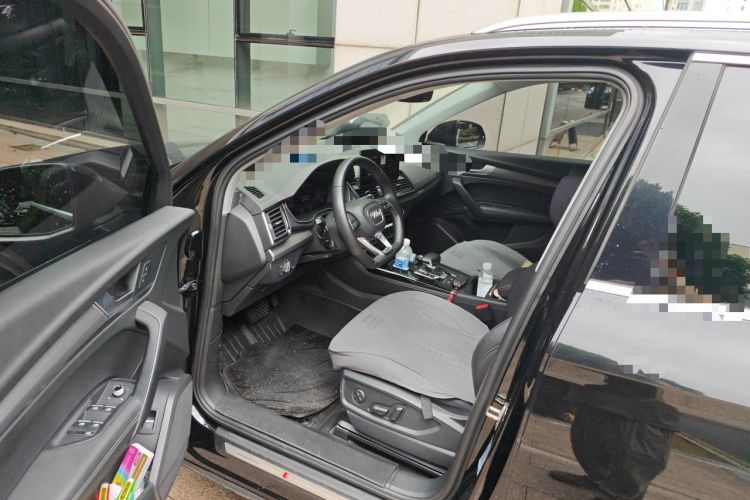 Used Audi Q5L 2022 Updated 40T Luxury Dynamic Edition Driver Seat