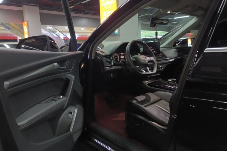 Used Audi Q5L 2022 40T Luxury Dynamic Model Driver Seat