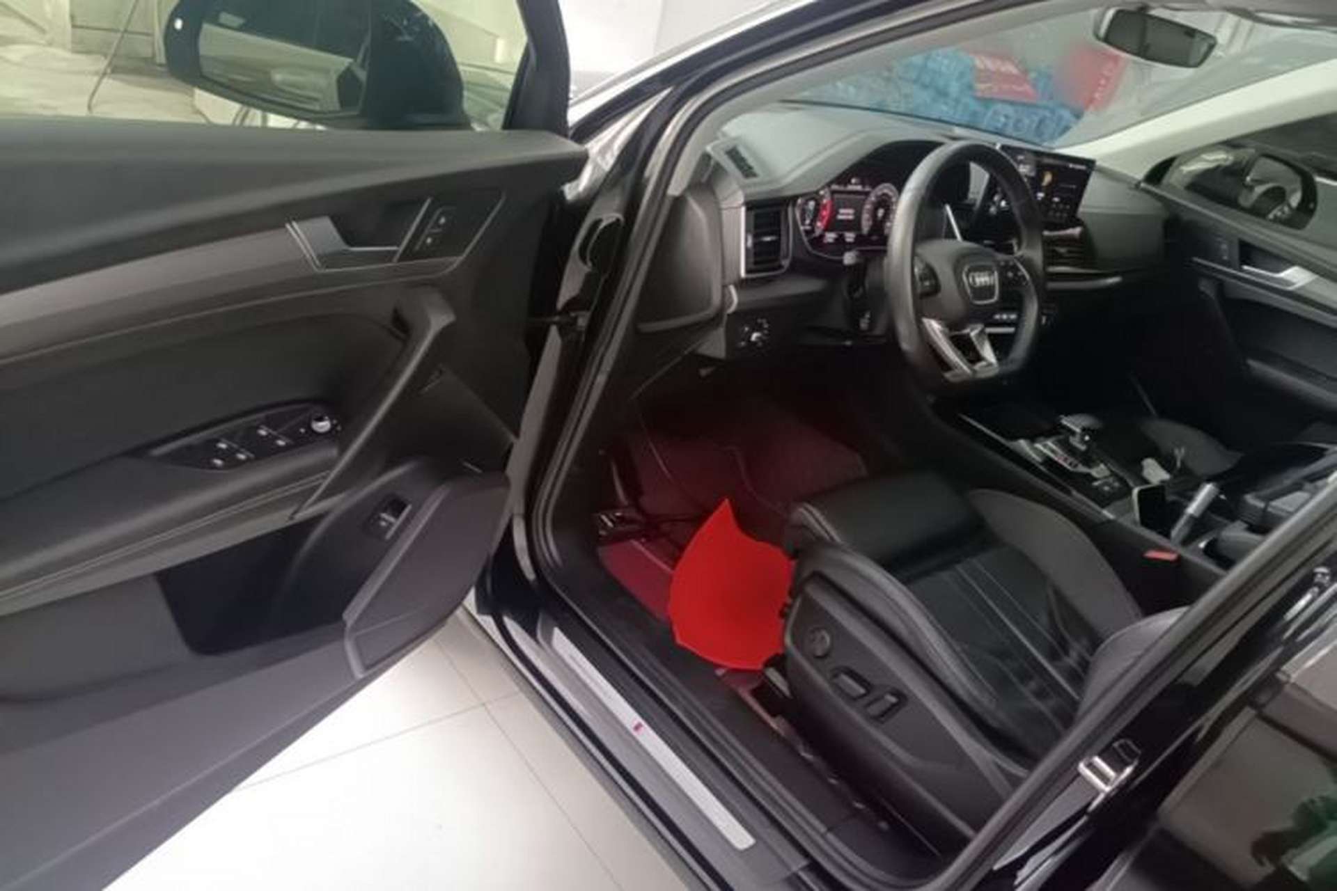 Used Audi Q5L 2022 40T Luxury Dynamic Model Driver Seat