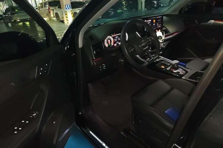 Used Audi Q5L 2022 Updated 45T Prestige Dynamic Edition Driver Seat