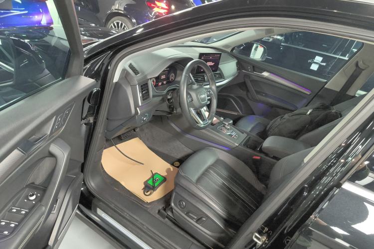 Used Audi Q5L 2022 45T Luxury Dynamic Model Driver Seat