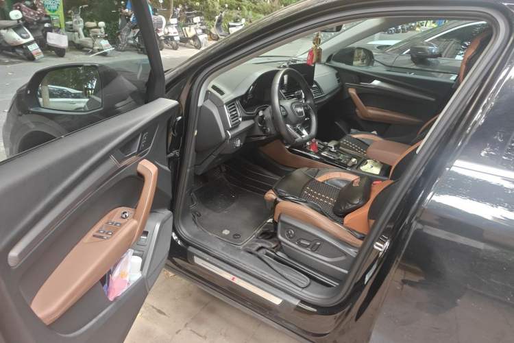 Used Audi Q5L 2022 40T Luxury Dynamic Model Driver Seat