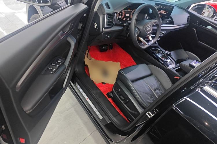 Used Audi Q5L 2022 40T Luxury Dynamic Model Driver Seat