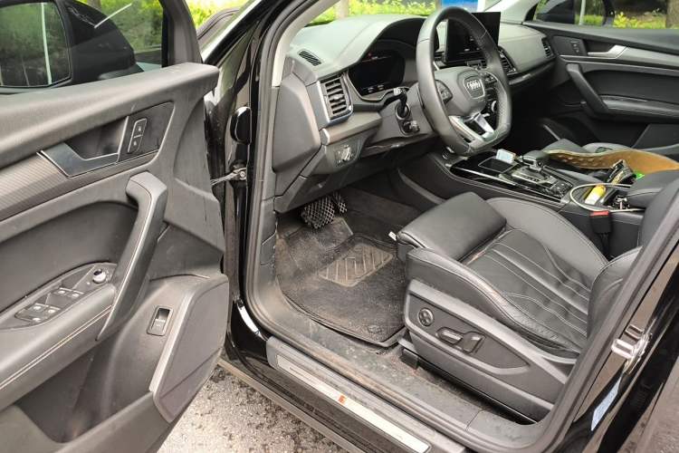 Used Audi Q5L 2022 Updated 40T Luxury Dynamic Edition Driver Seat