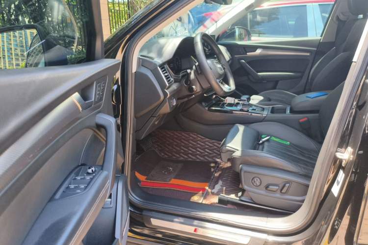 Used Audi Q5L 2022 45T Luxury Dynamic Model Driver Seat