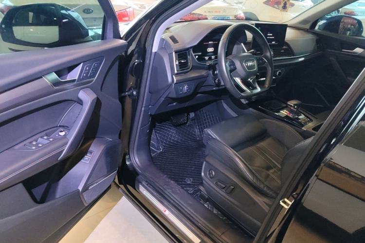 Used Audi Q5L 2022 Updated 45T Luxury Dynamic Version Driver Seat
