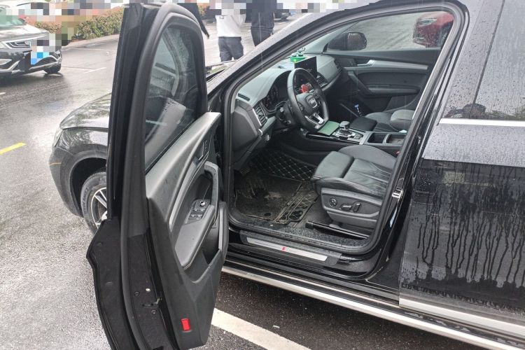 Used Audi Q5L 2022 40T Fashionable and Dynamic Model Driver Seat