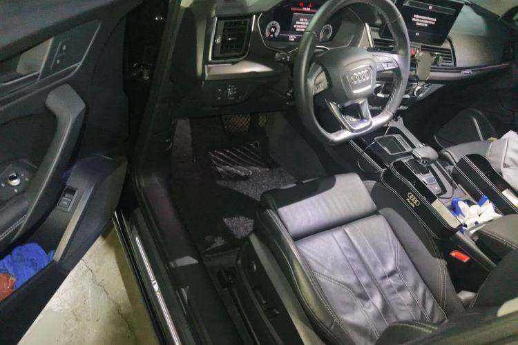 Used Audi Q5L 2022 40T Luxury Dynamic Model Driver Seat