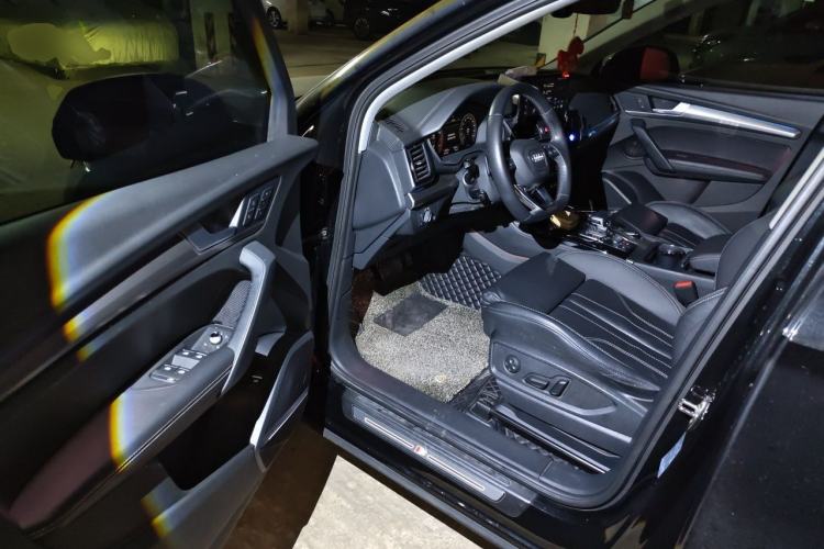 Used Audi Q5L 2022 45T Luxury Dynamic Model Driver Seat