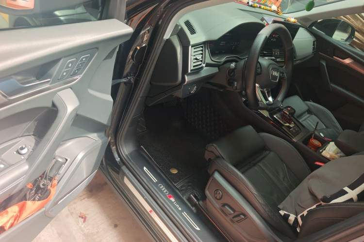 Used Audi Q5L 2022 Updated 45T Luxury Dynamic Version Driver Seat