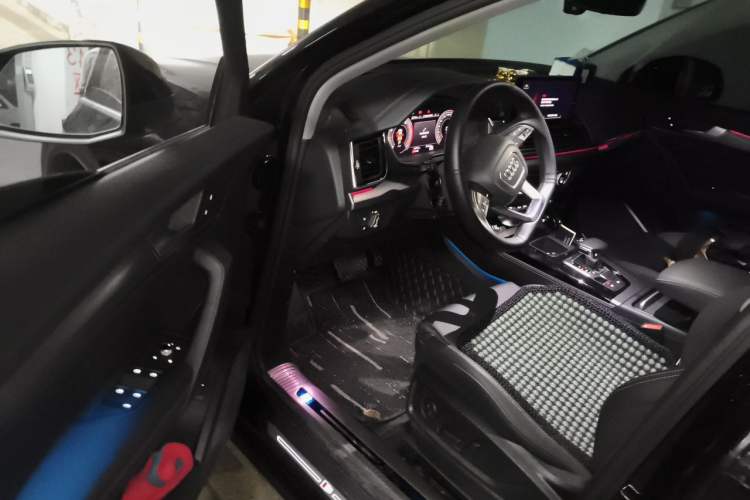 Used Audi Q5L 2022 40T Luxury Dynamic Model Driver Seat