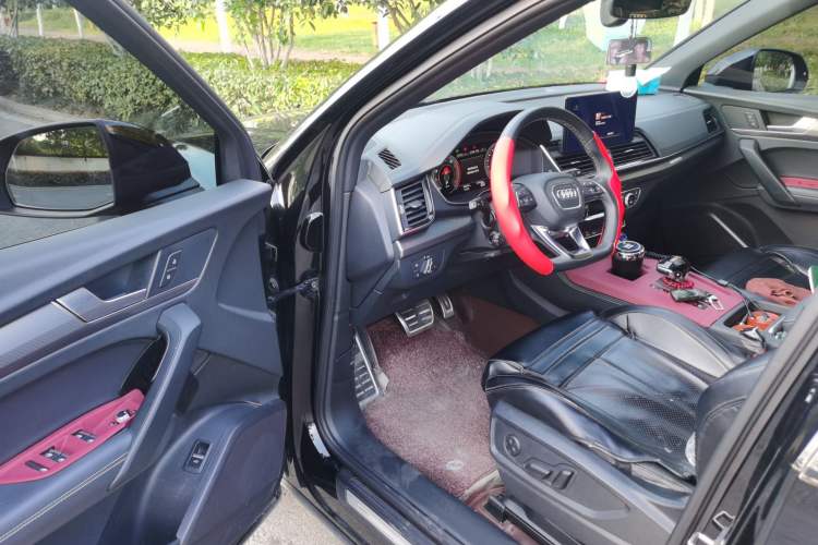 Used Audi Q5L 2022 40T Luxury Dynamic Model Driver Seat
