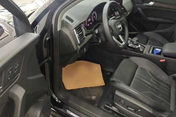Used Audi Q5L 2022 Updated 45T Prestige Dynamic Edition Driver Seat