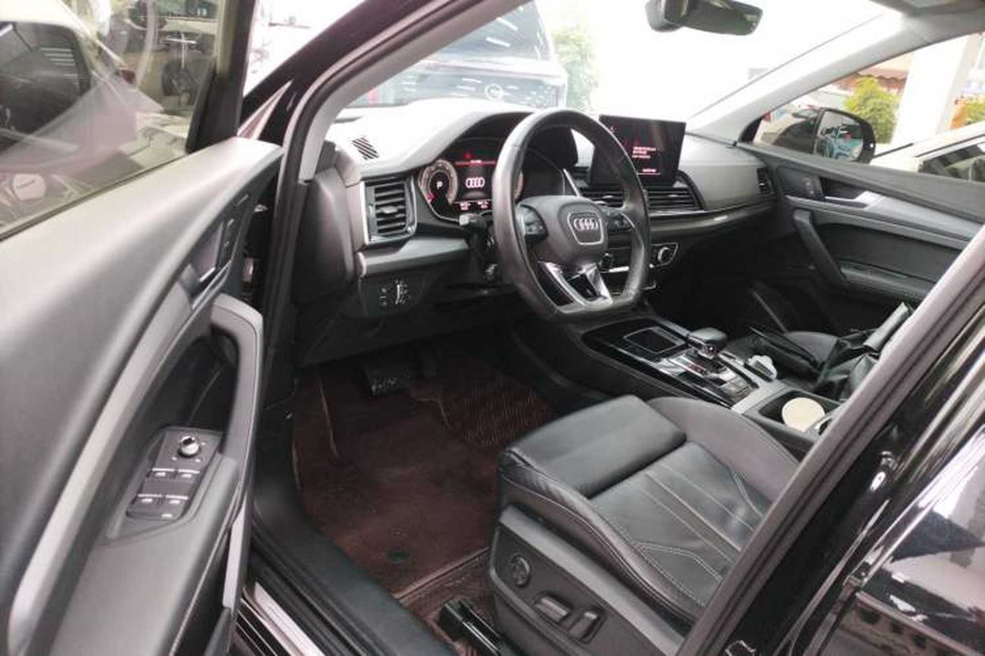 Used Audi Q5L 2022 40T Fashionable and Dynamic Model Driver Seat