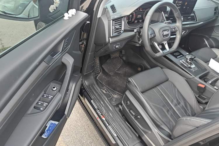 Used Audi Q5L 2022 40T Luxury Dynamic Model Driver Seat