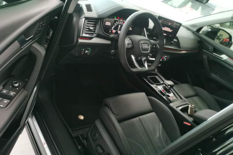 Used Audi Q5L 2022 Updated 45T Luxury Dynamic Version Driver Seat
