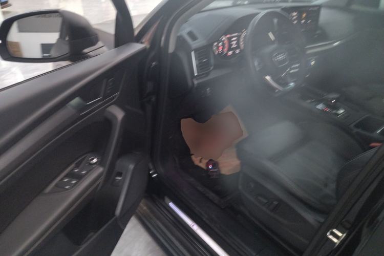 Used Audi Q5L 2022 40T Luxury Dynamic Model Driver Seat