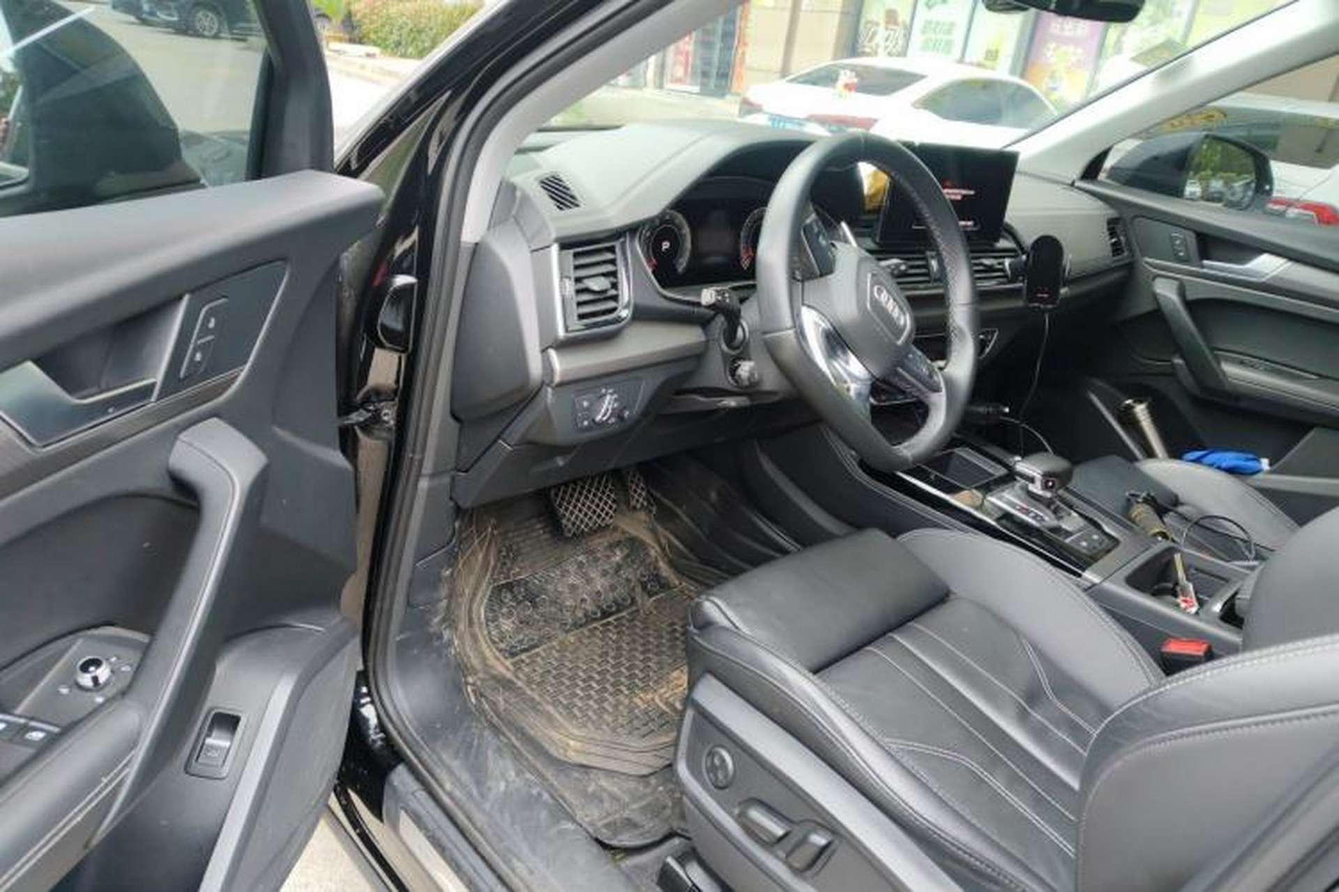 Used Audi Q5L 2022 40T Luxury Dynamic Model Driver Seat